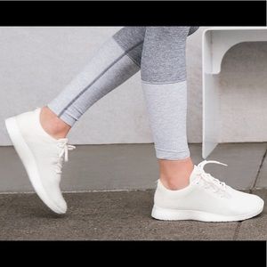 ALLBIRDS - wool runners